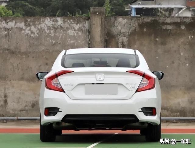 本田思域劲动版首付8万,本田思域手动劲控版国六终端优惠