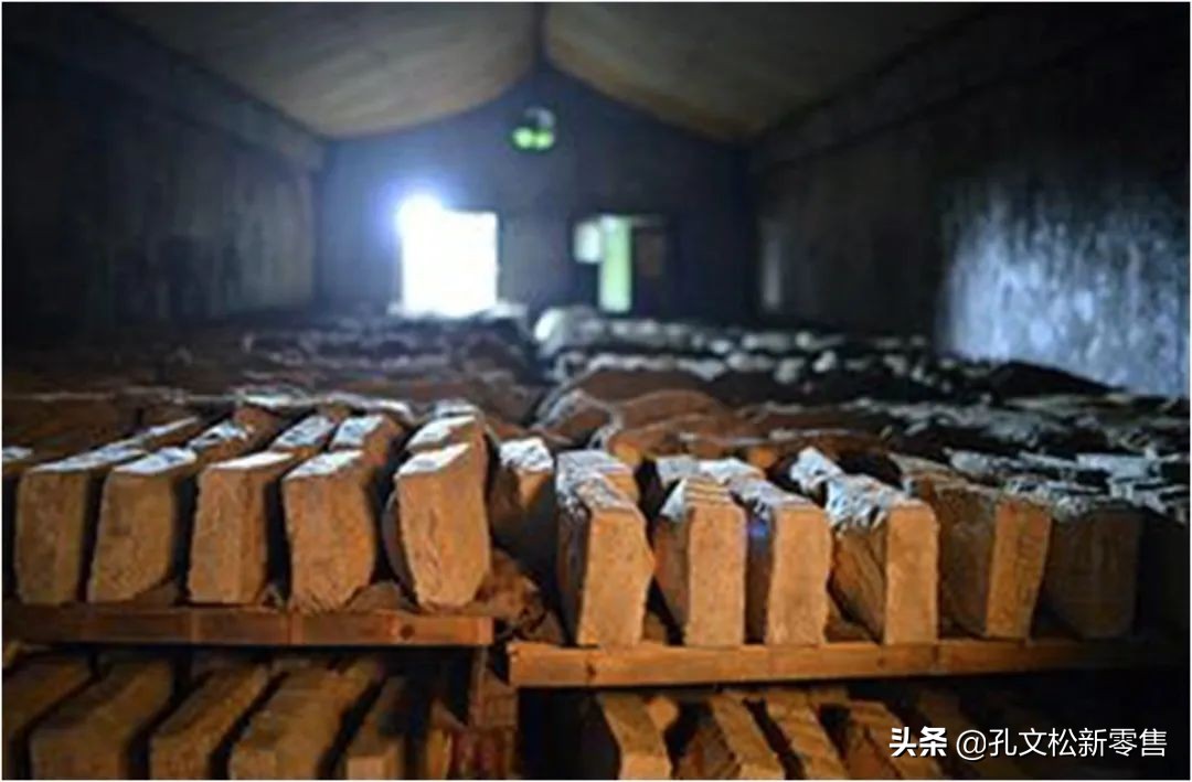 酒是高粱写的诗,关于泸州老窖酒的诗句