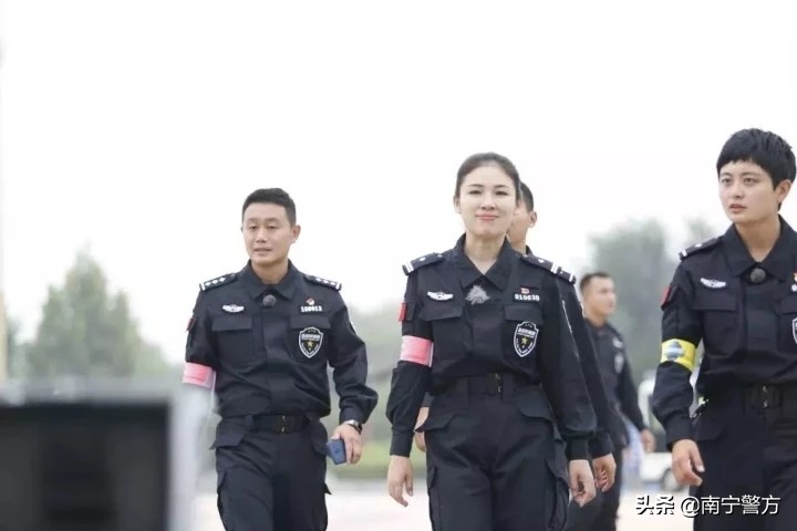 广西公安榜样人物陈子丽：践行为民初心，练就车管业务创新“专家”