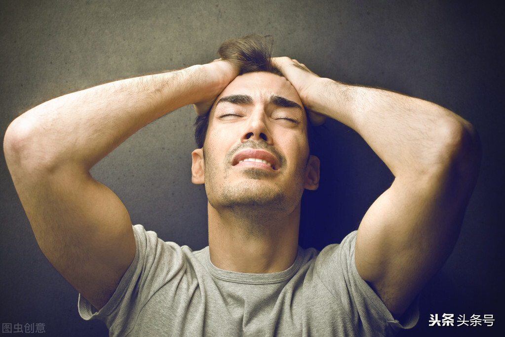 这次把牛吹破了天，咋样收场呀