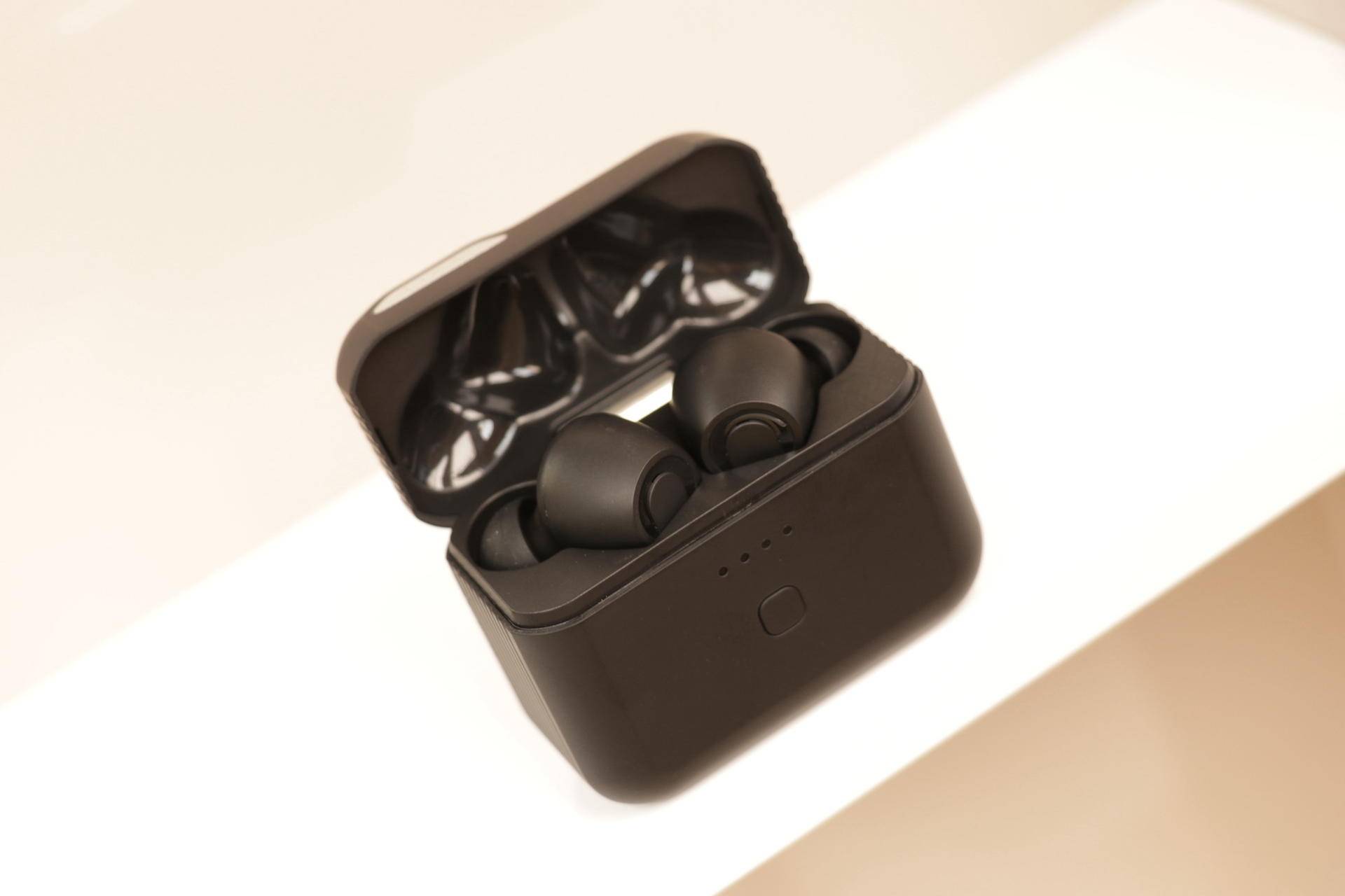 aigo蓝牙耳机t20,aigo蓝牙耳机t18还是t20好