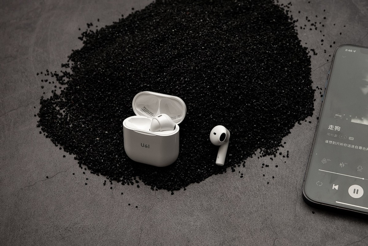 无感佩戴+HiFi音质组合,UI由我Mini上手体验