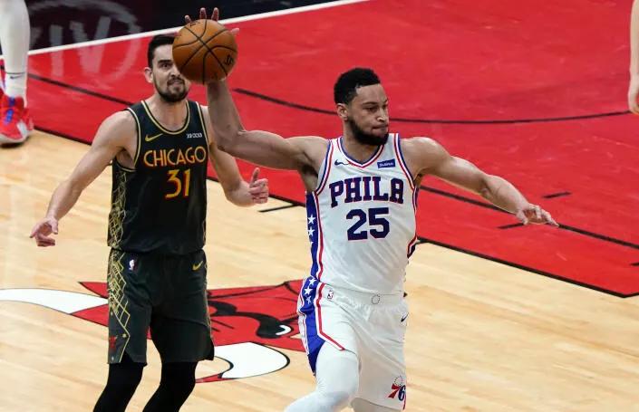 评价西蒙斯表现,西蒙斯关键时刻不扣篮