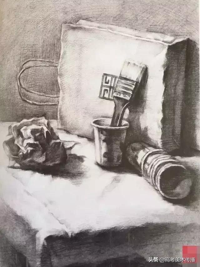 西安美院静物素描高分卷,西安美院素描半身像高分卷