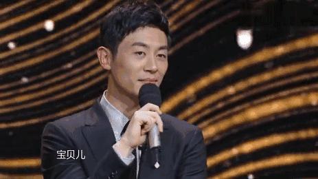 我喜欢的小哥哥身上有一股奶香味，后来不喜欢他了，奶香味就消失了