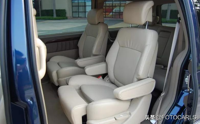 别克gl8陆尊653t用车体验,别克GL8陆尊3.0V6舒适版