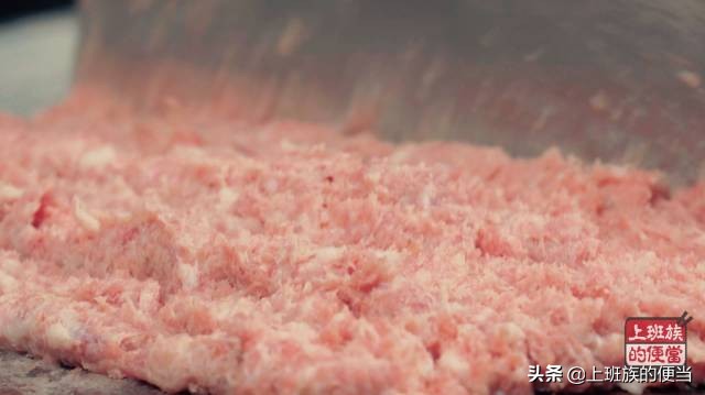 肉丸怎样做才外酥里嫩,肉丸怎样做嫩滑不柴