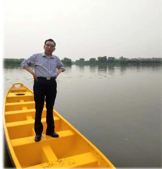 水调歌头荷花,水调歌头游览朗诵