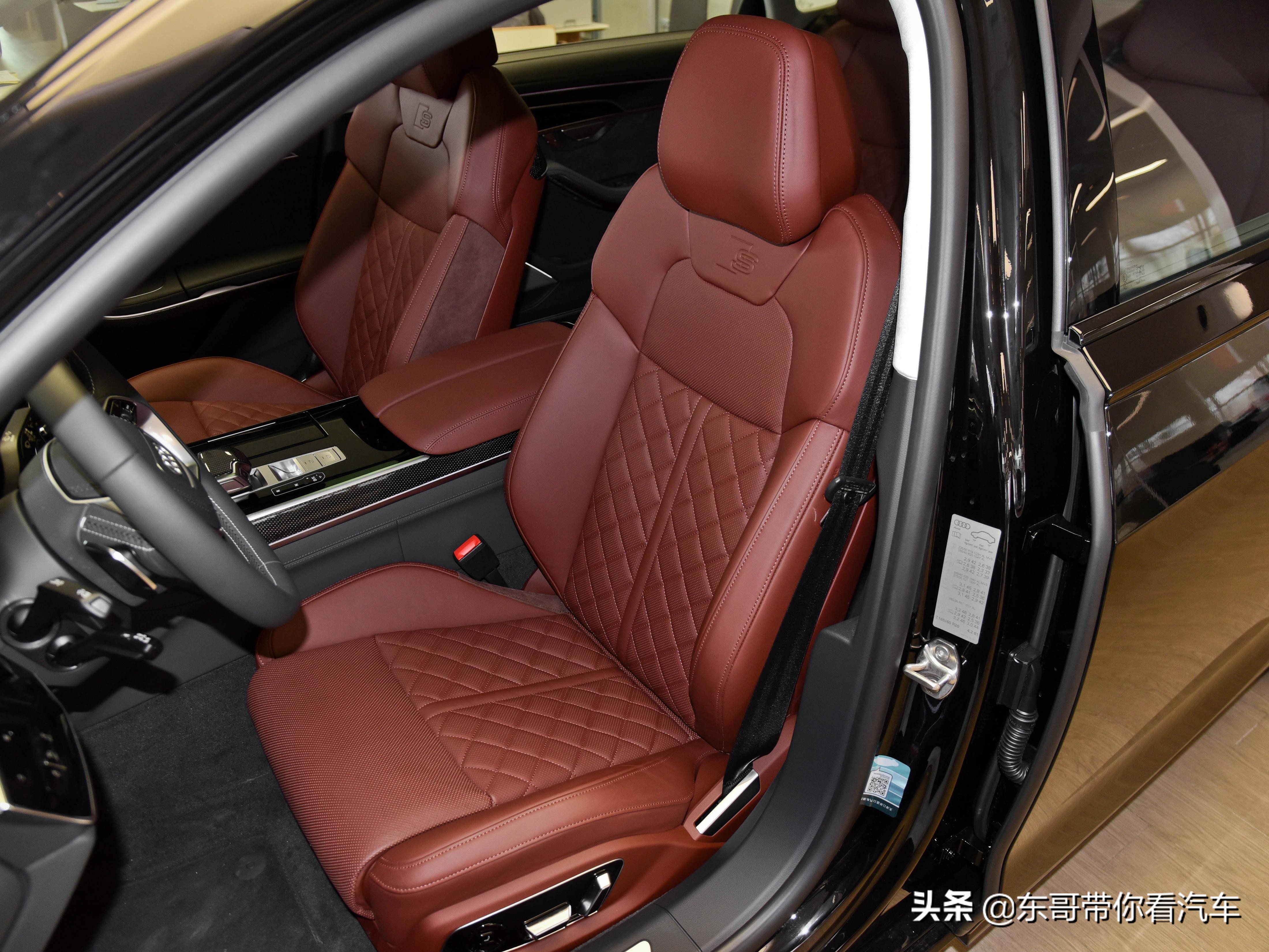 奥迪s8和奥迪a8lw12哪个好,奥迪s8和奔驰s63宝马m8哪个快