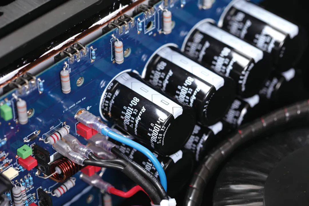 opera欧博r8pro,欧博音响opera