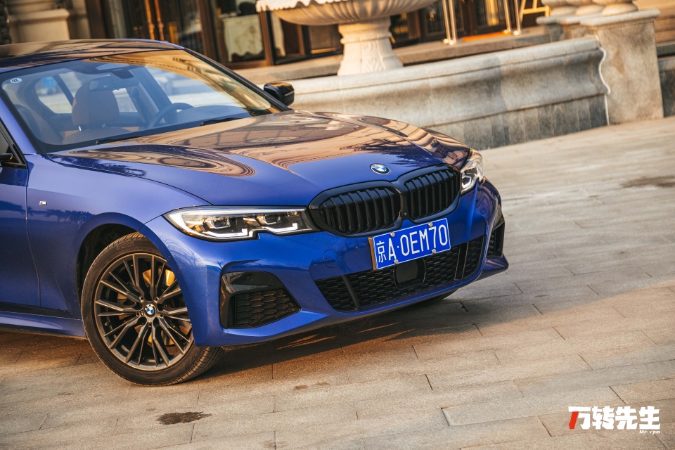 宝马330li试驾2021白色,新款宝马330li试驾