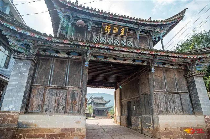 禄丰泡温泉攻略,禄丰恐龙谷温泉旅游攻略