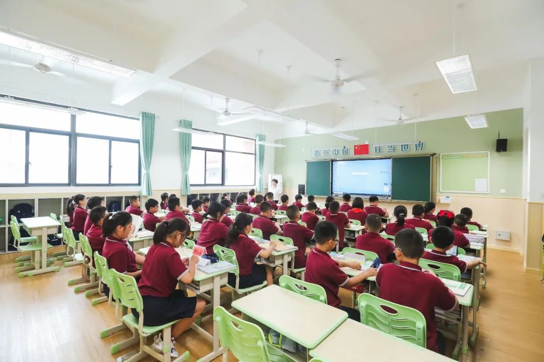 绵阳东辰聚星国际学校建设公告,冉冉升起的一颗新星完整视频