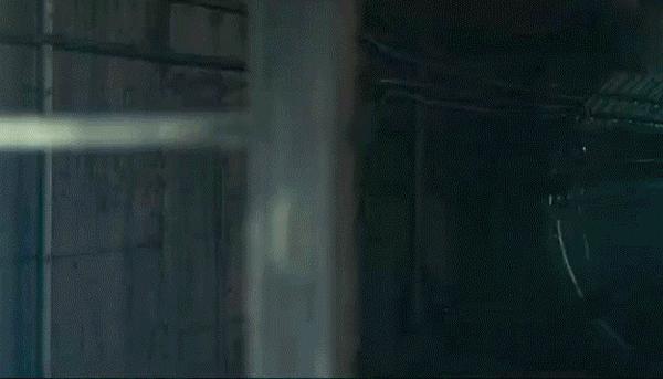 9个小时建一座火车站：吓懵老外的“中国速度”，却把我看哭了