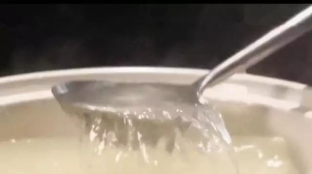 怎么样熬出一锅鲜汤,如何熬出有回味的高汤