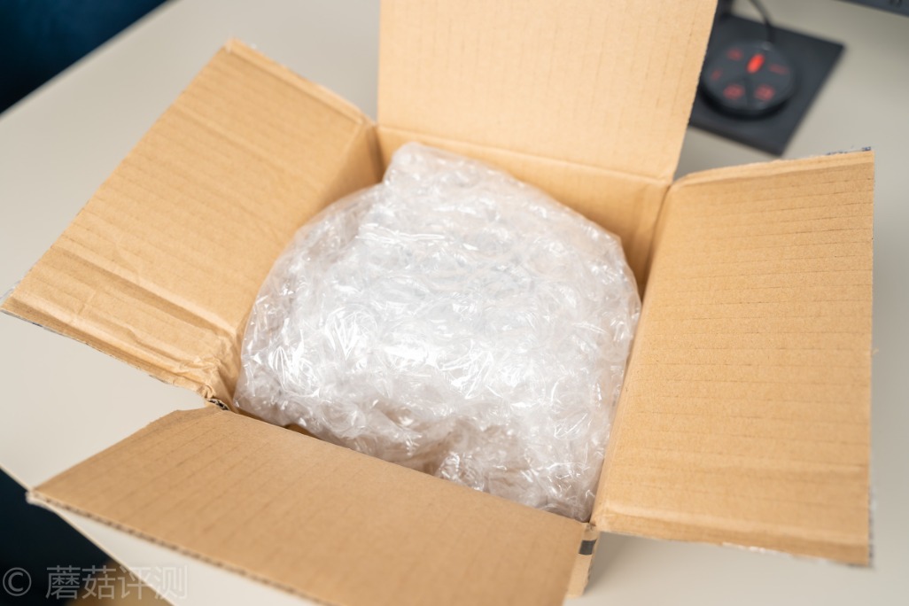 770ZM更换海盗船2133mHzDDR3L内存：玩LOL更加流畅了