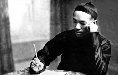 中国人何时自称“炎黄子孙”？