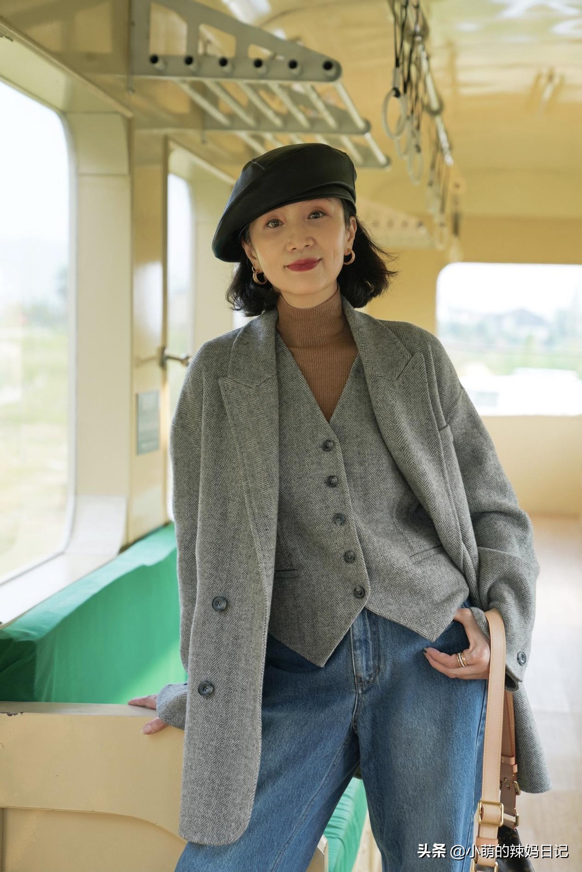 烫头发怎么样才不会显老,烫头发感觉显老怎么去处理自然点