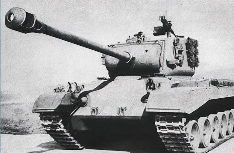 m26潘兴重型坦克vs虎式坦克,潘兴m26和虎式