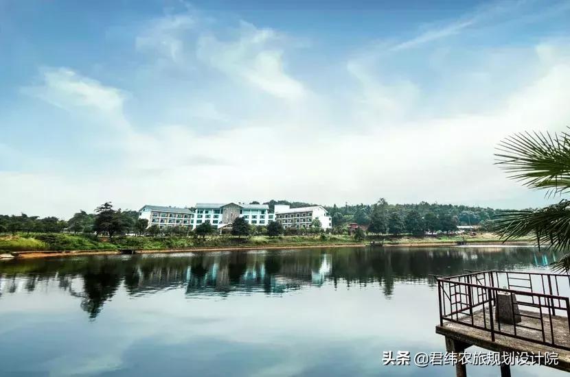 湘御明月湖,湘御明月湖山庄钓鱼