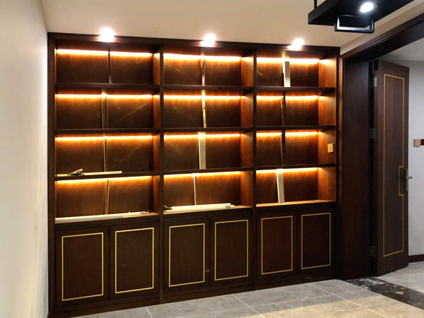 实木衣帽间哪里可以定制,衣帽间整木定制