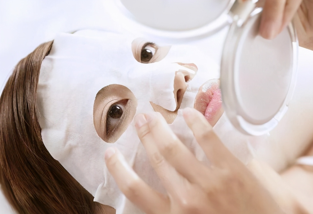 面部缺水贴完面膜需要做什么,面部缺水用面膜会痒么