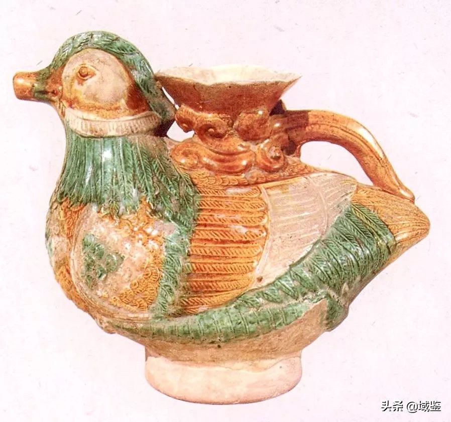 唐三彩与宋三彩辽三彩区别,唐三彩和辽三彩哪个值钱