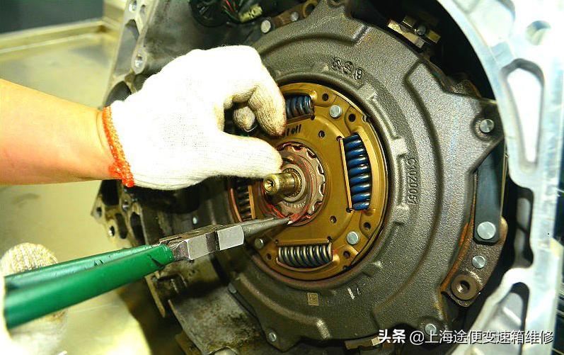 科鲁兹双离合变速箱靠谱吗,科鲁兹干式双离合变速箱拆不下来