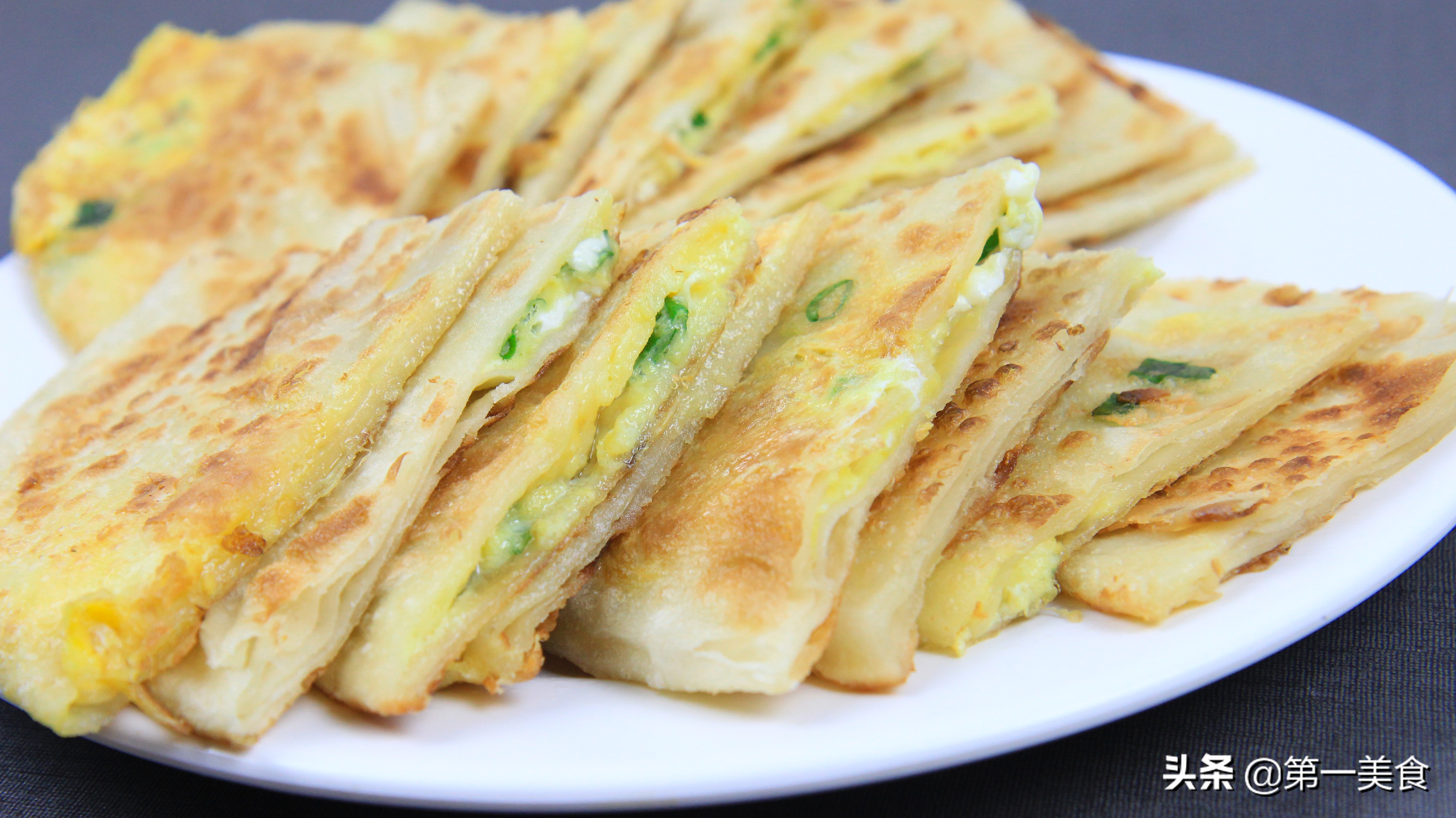 面点鸡蛋灌饼花样做法大全,面点师鸡蛋饼的做法