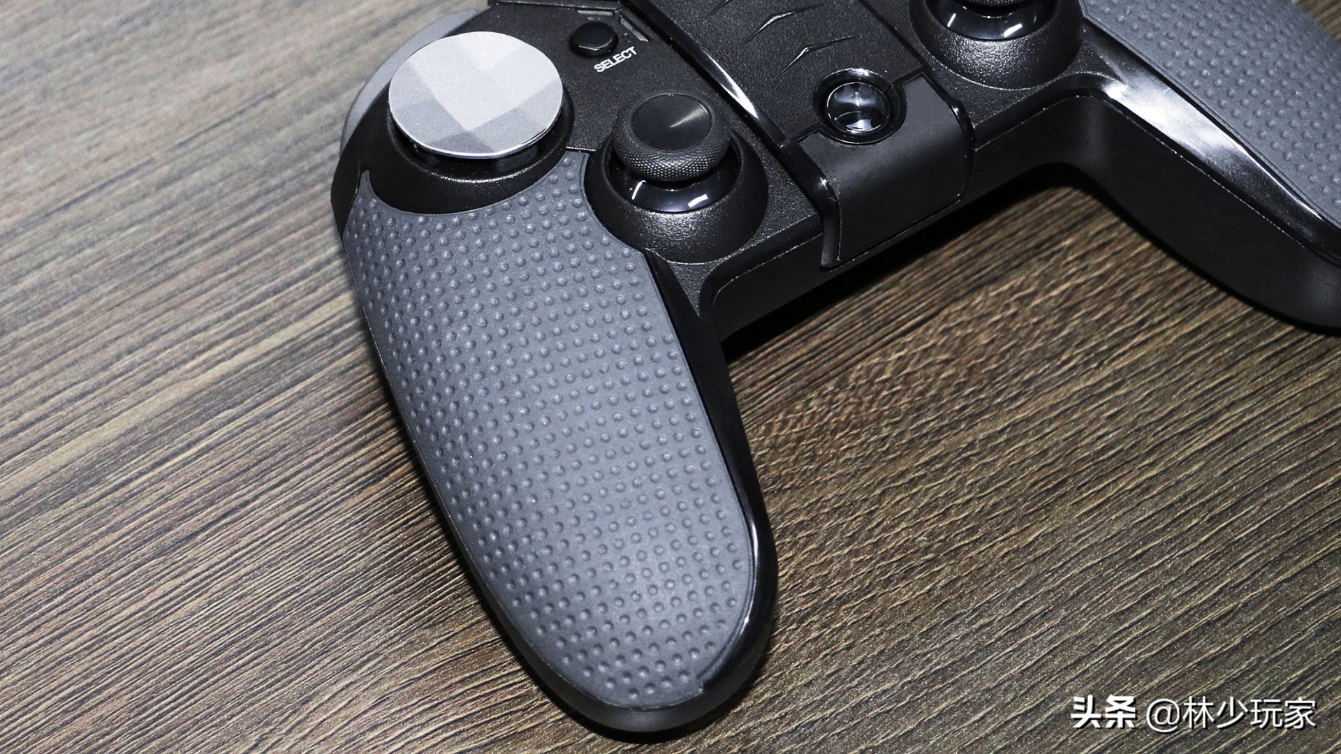 如何选购游戏手柄,游戏手柄选购