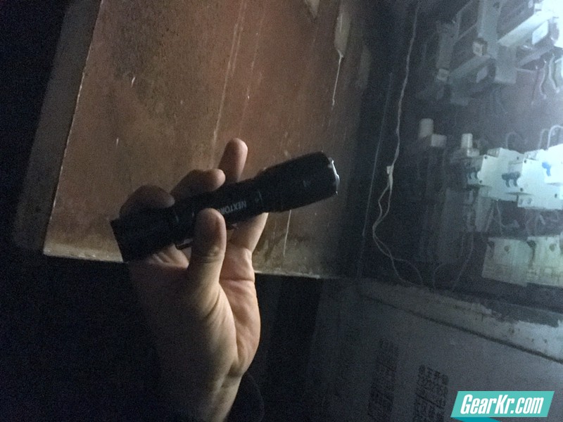 纳丽德ta15v2.0战术手电,纳丽德经典TA系列战术手电