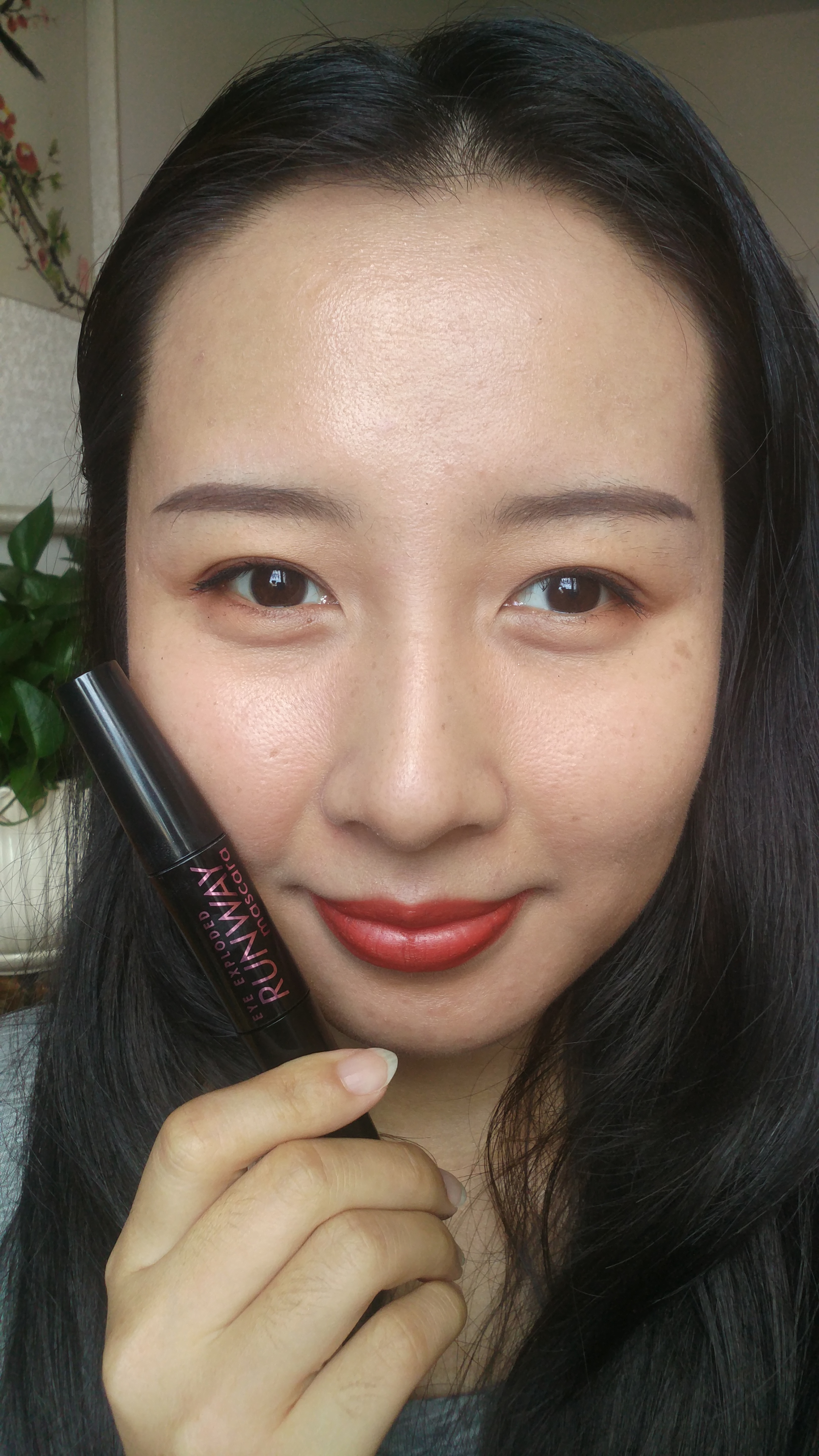 泰国mistine睫毛膏视频,泰国睫毛膏mistine怎么涂