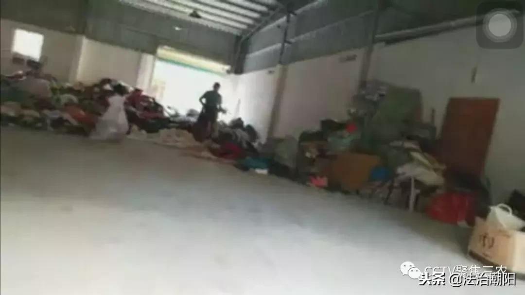 央视曝光的捐衣箱新骗局,社区捐衣箱内幕