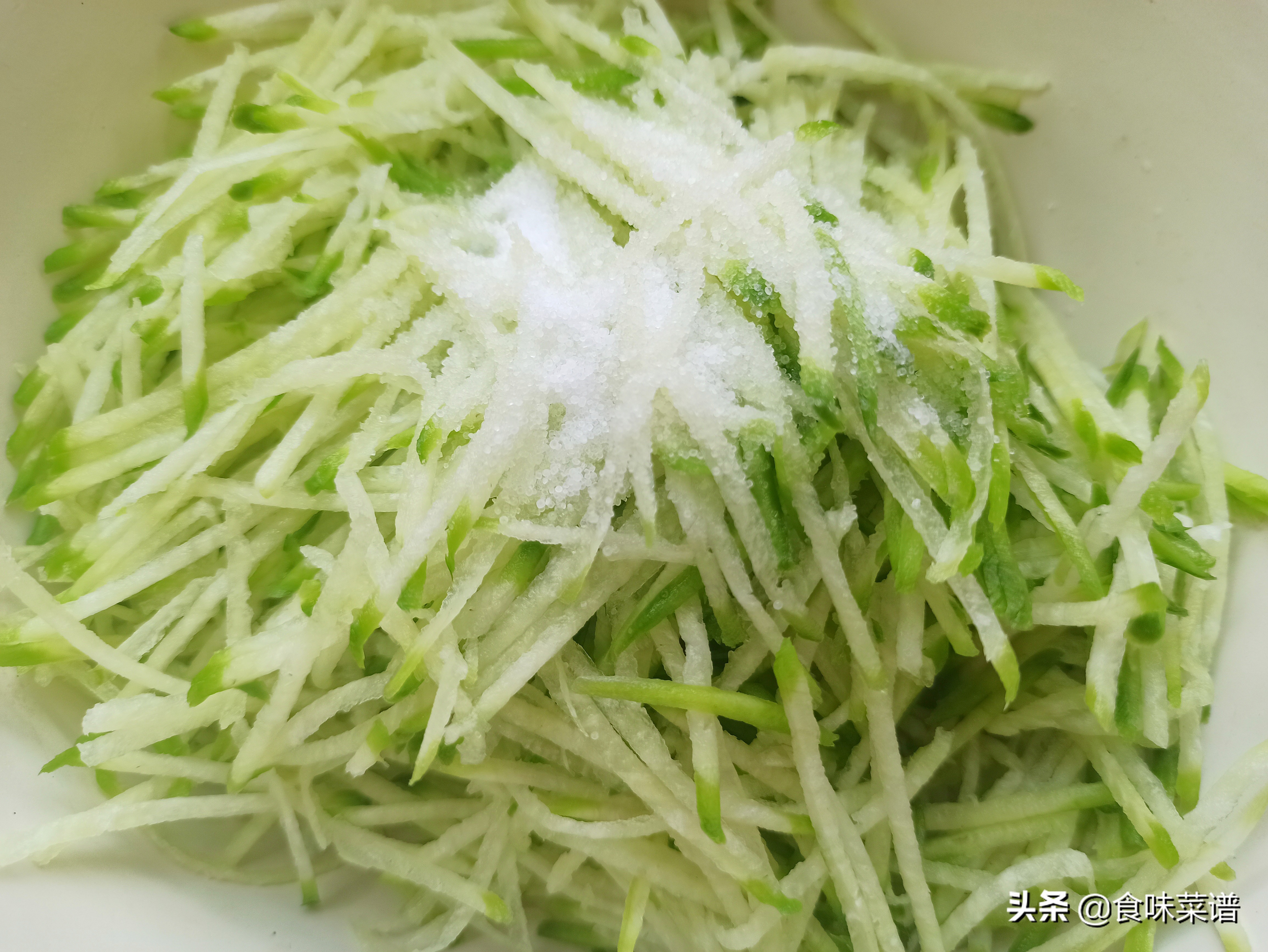 过年吃的糯米丸子怎么做好吃,团圆丸子怎么吃