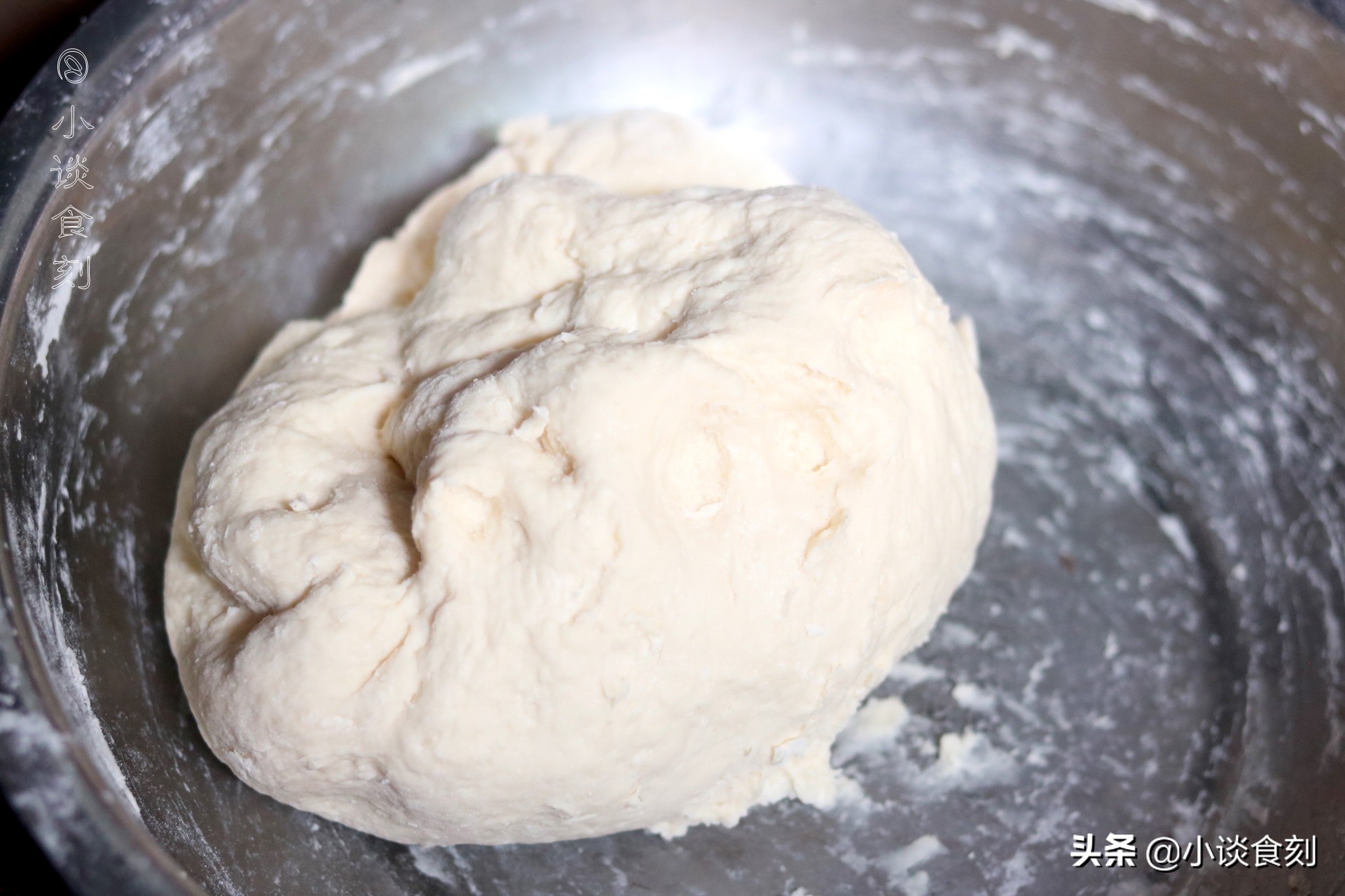 蒸馒头的小技巧不用酵母,蒸馒头没有酵母的教程