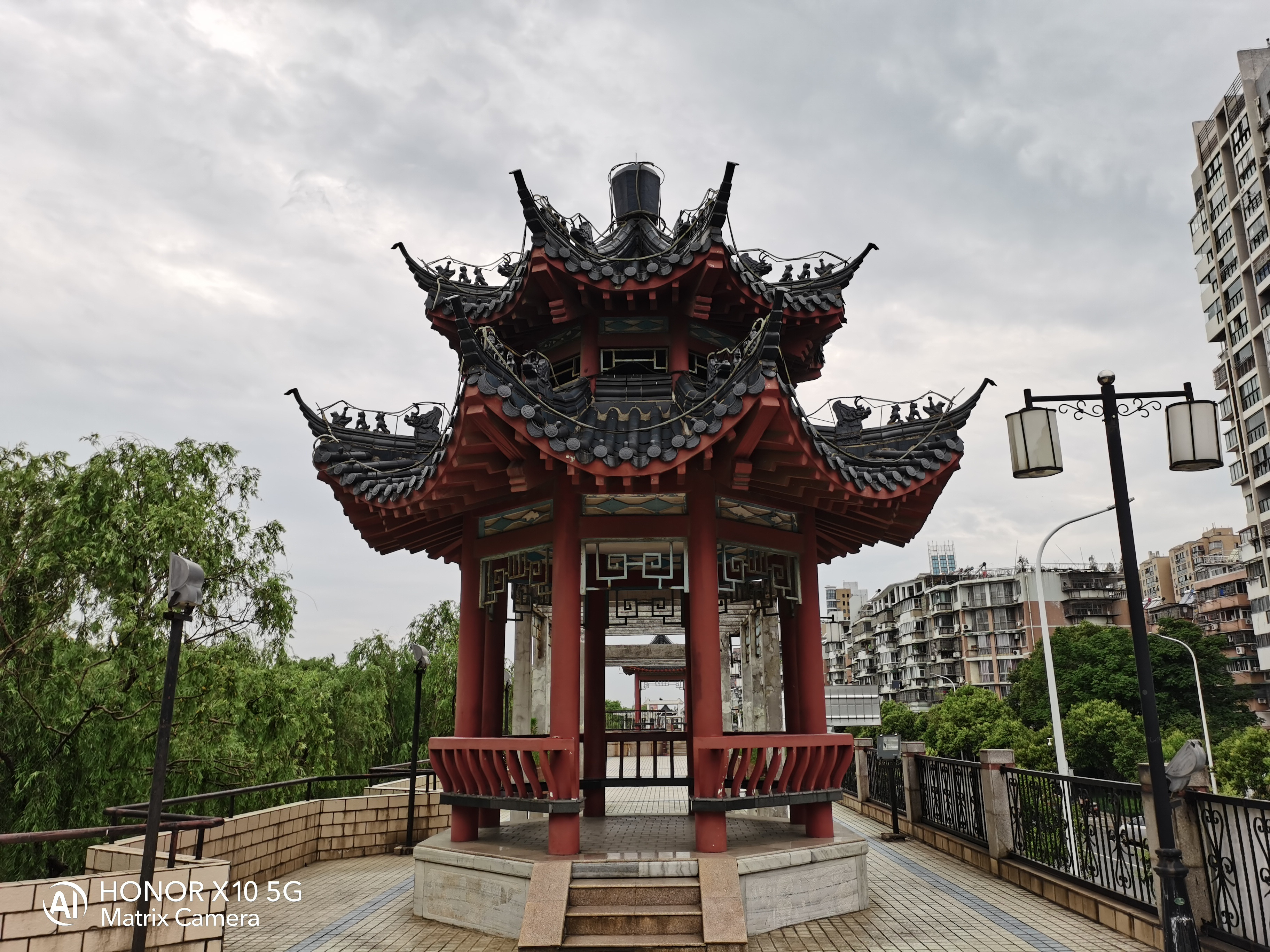 荣耀x10到底有多香上手亲测告诉你,荣耀x10目前使用怎么样