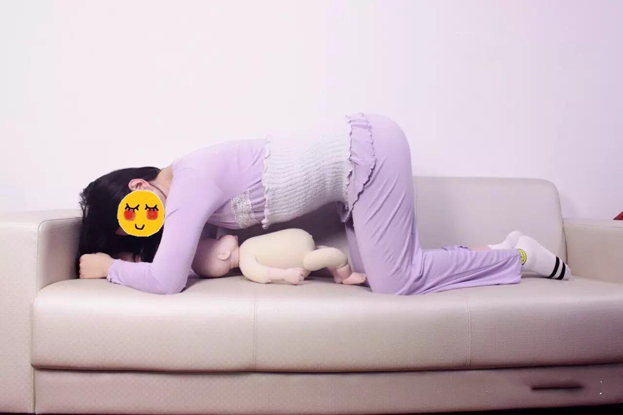 容易堵奶的妈妈如何正确喂奶,堵奶哺乳正确姿势