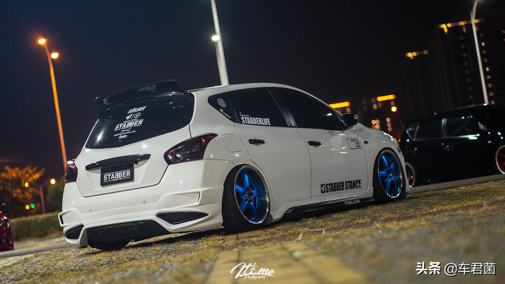 骐达车友台湾版尾灯,日系骐达改装