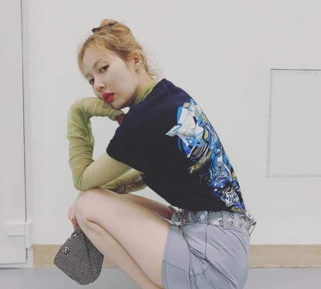 杨幂t恤穿搭,杨幂任何一件单品都能穿