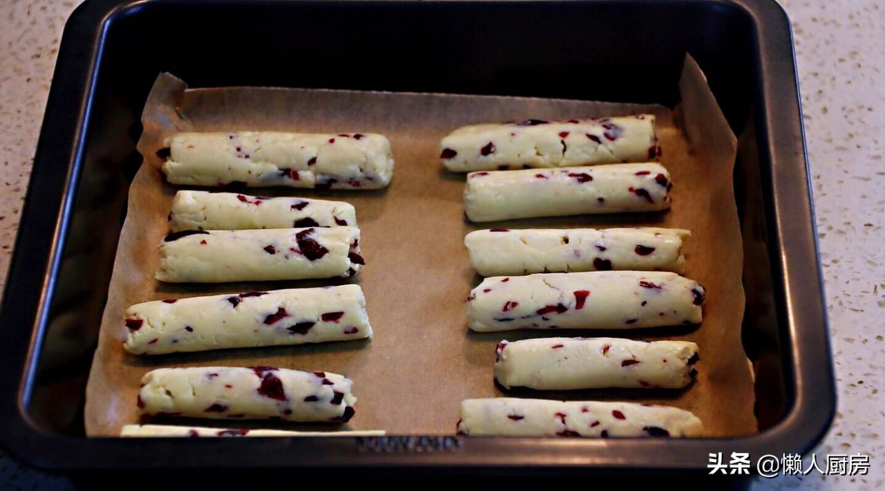 用奶粉做酸奶200克奶粉水要放多少,自制酸奶能用奶粉做吗比例是多少