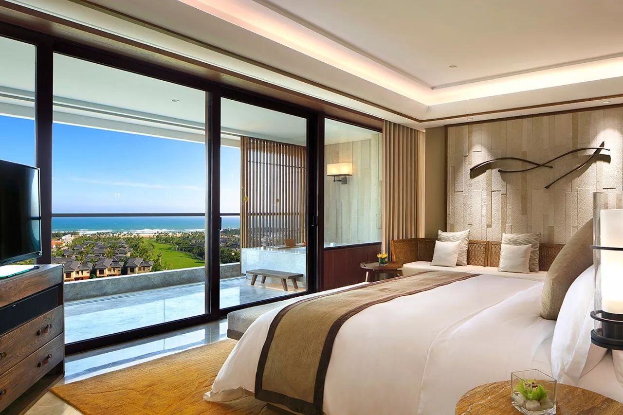 三亚海棠湾10家不错酒店,三亚独享一湾的超级棒的酒店推荐