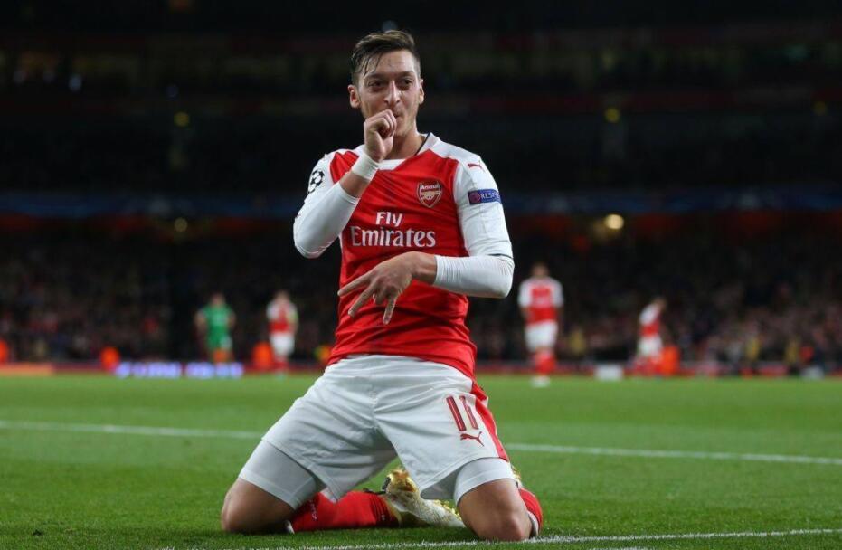 挑战中国底线?厄齐尔公然支持“东突”,我多方深夜出手寸步不让