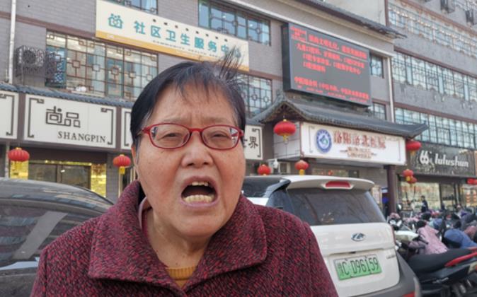 洛阳老人补牙,七旬阿姨多颗牙缺失修复前后