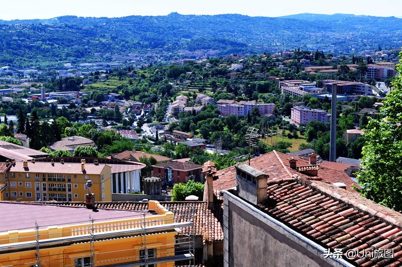 感受法国浪漫的东方韵小镇,邂逅法国最美小镇