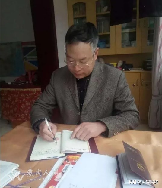 鍩庢鑰佷汉瑙嗛,鍩庢鑰佷汉