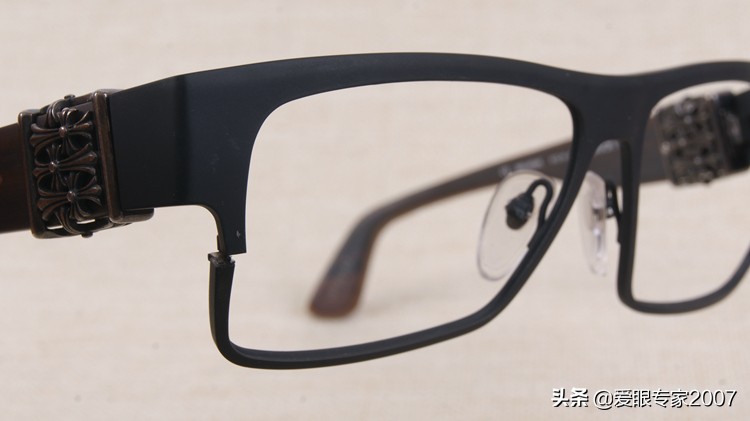 蔡司防蓝光单光镜片,蔡司1.5近视眼镜加防蓝光变色镜片