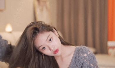 头发贴脸怎么弄蓬松,头发特别塌贴头皮发型