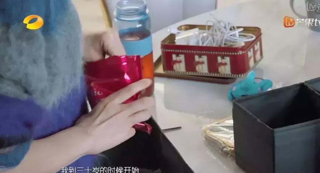 别傻了,你以为她们是真的惨么?