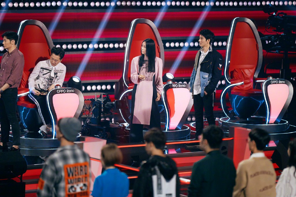 中国好声音巅峰之夜遭遇黄牛，鸟巢演唱会门票被贱卖，*贩票**子要赔