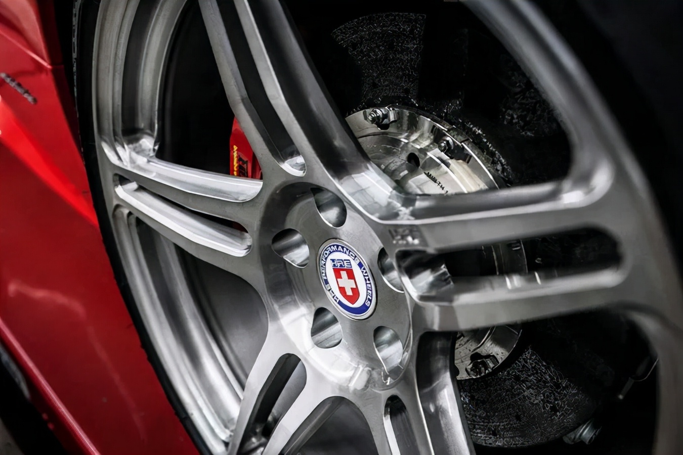 改装轮毂的真实案例,一切都要从改装轮毂说起